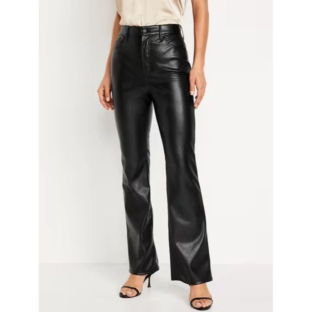Old Navy Higher High Rise Faux-Leather Flare Pants Womens 10 Black Stretch NEW